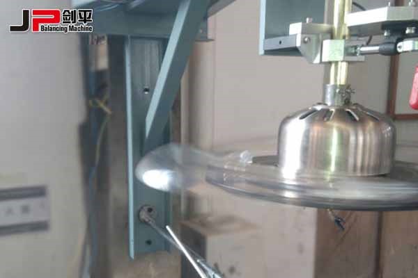 吊扇燈專(zhuān)用動(dòng)平衡機(jī)