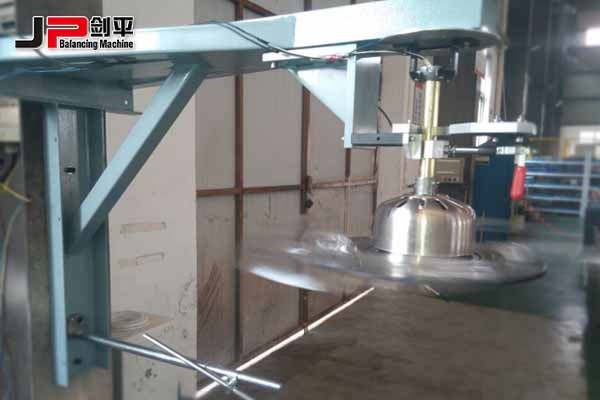 吊扇燈專(zhuān)用動(dòng)平衡機(jī)